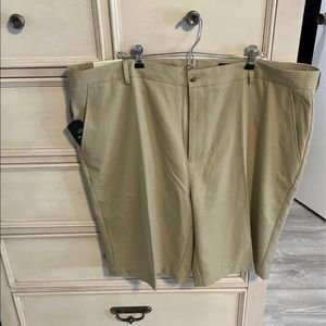 NWT men's Greg Norman fabric performance golf shorts